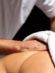 Krissy Lynn Drilled By Massage Therapist