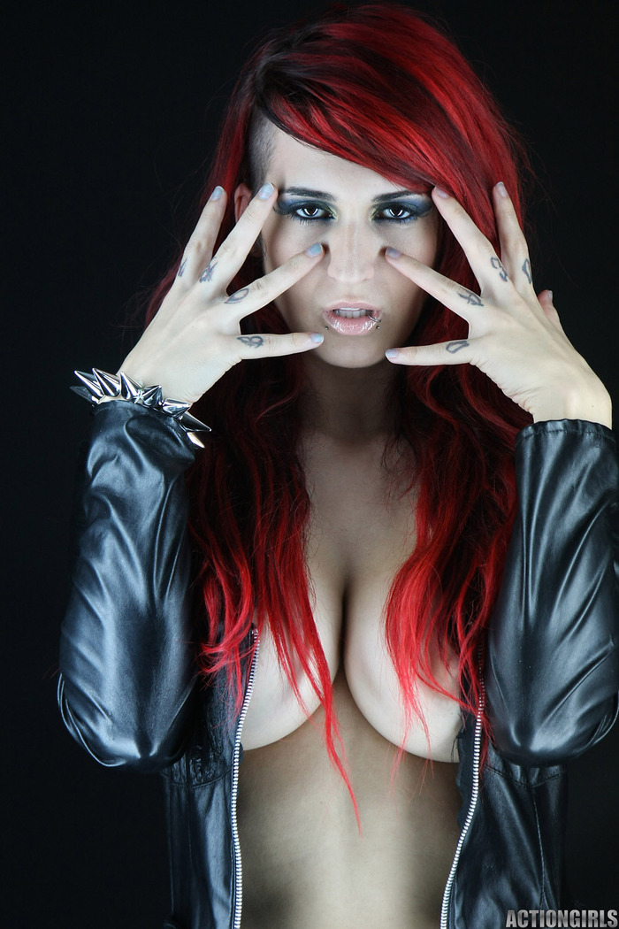 Actiongirls Presents Renata