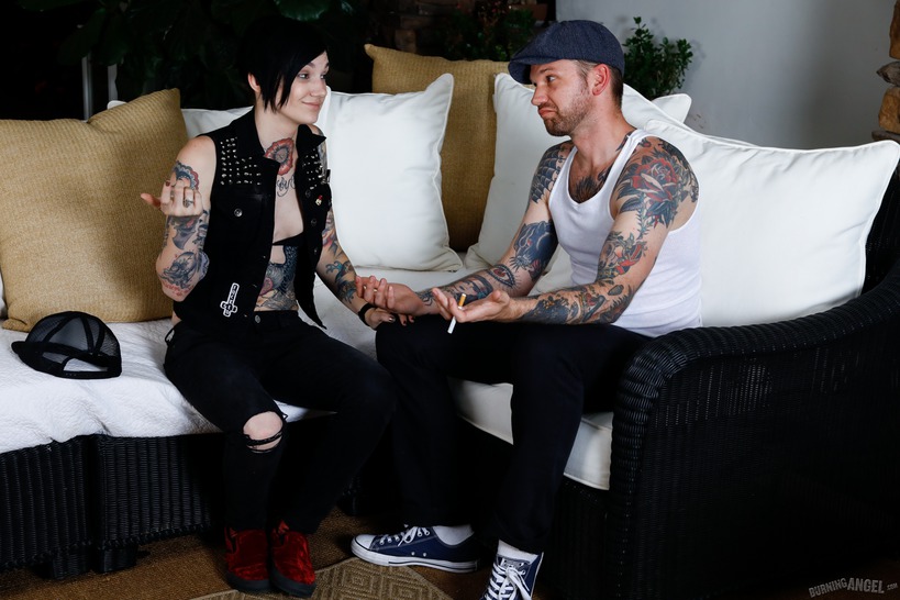 Nothing annoys Nikki Hearts more than fake lesbians, so she's a little less than pleased her bestie suddenly decided