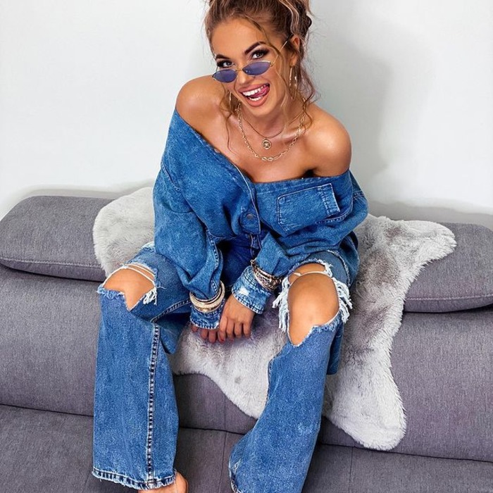 Serbian Singer Teodora Dzehverovic