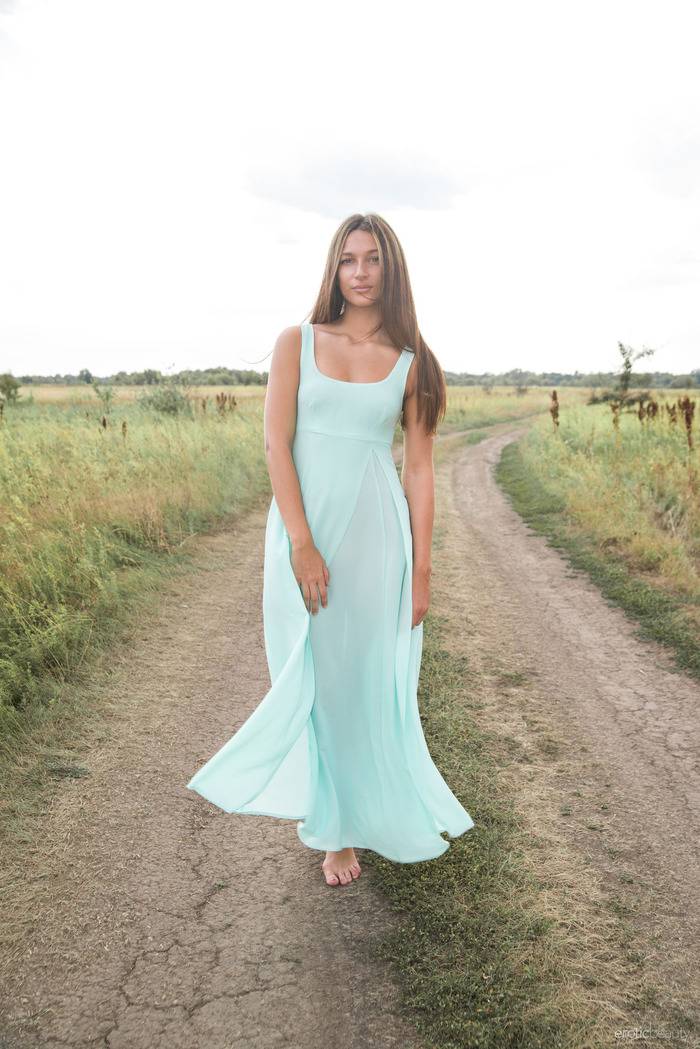 Perfect Brunette Teen Kenya Gets Nude On The Field - picture 1
