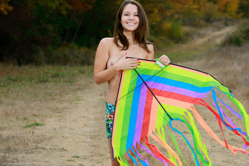 Colorful Emmy - picture 1
