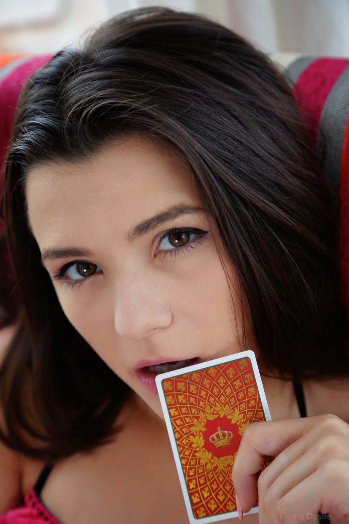 Hayli Sanders Poses - picture 13