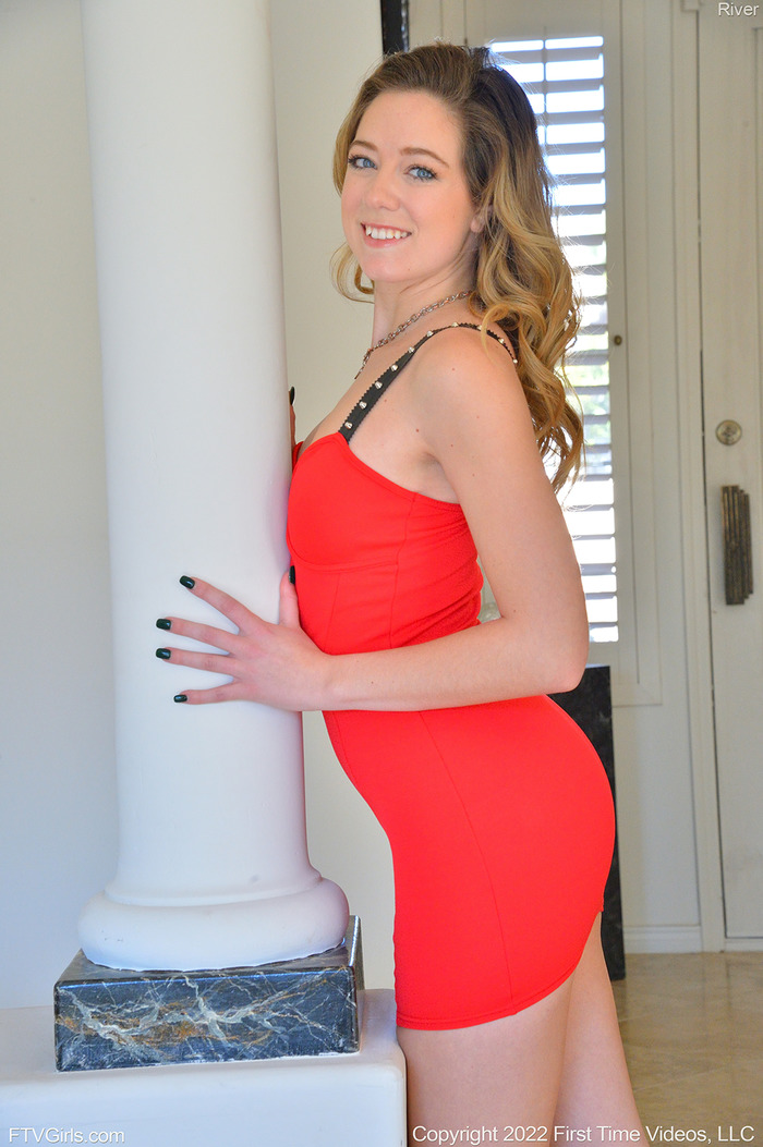 The Red On Pink - picture 3