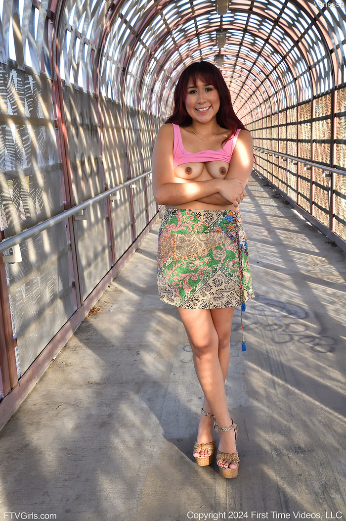 Requisite Dressy / Vanessa / FTV Girls - picture 21
