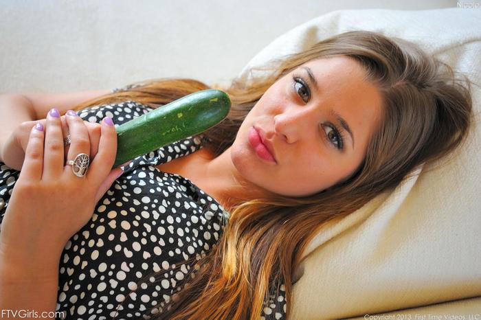Nicole Really Loves Veggies