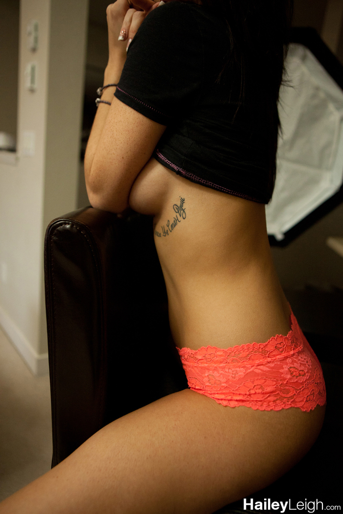 Hailey Leigh - Va Va Voom!