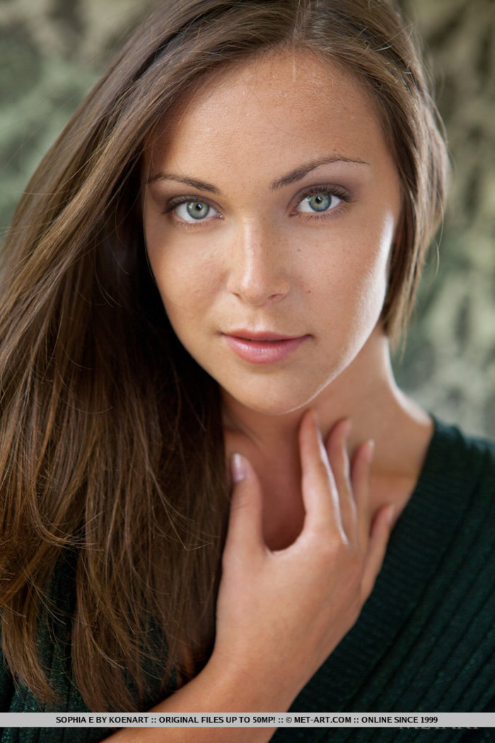 Sophia E - Mirtia by Met Art