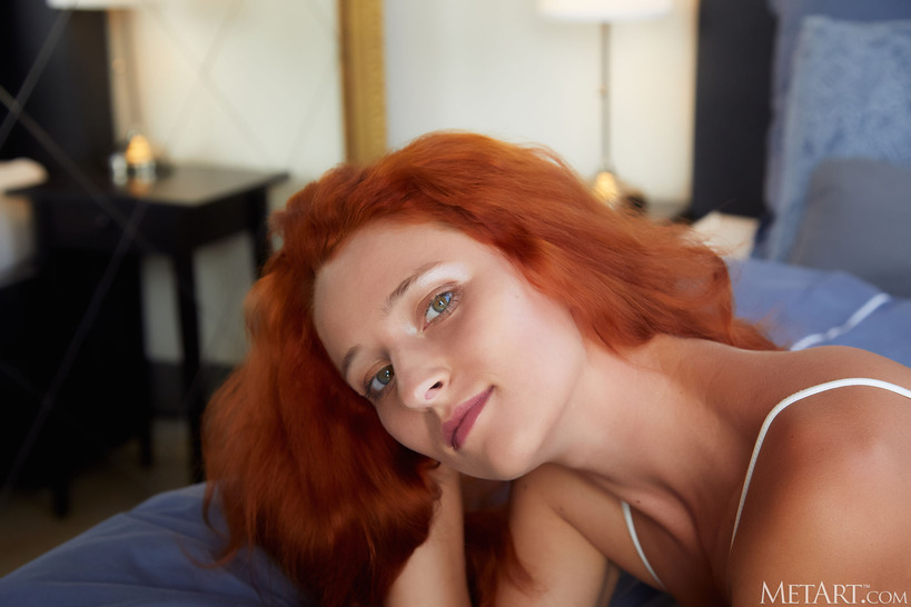 Presenting Lucianna Lucci - picture 1