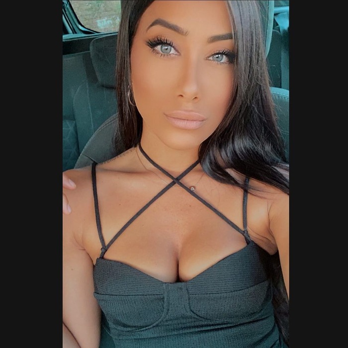 Hot Insta Beauty Anastasia Consalvo - picture 17
