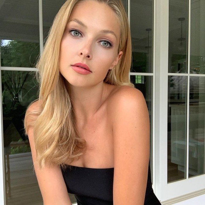 Fashion Model Ashley Smouter