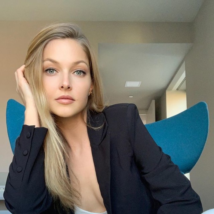 Fashion Model Ashley Smouter