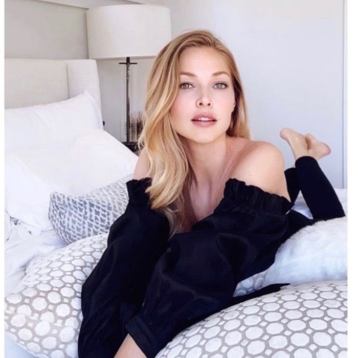 Fashion Model Ashley Smouter