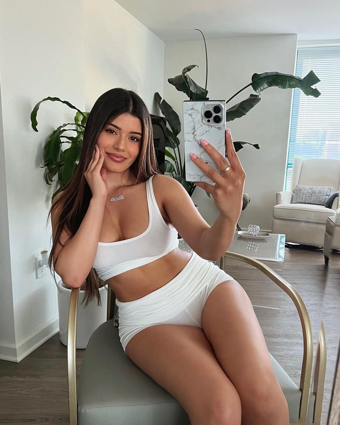 Daniella Salvi