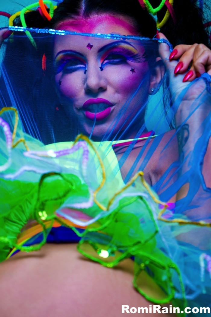 Busty Romi Rain Colorful Party Outfit - picture 6