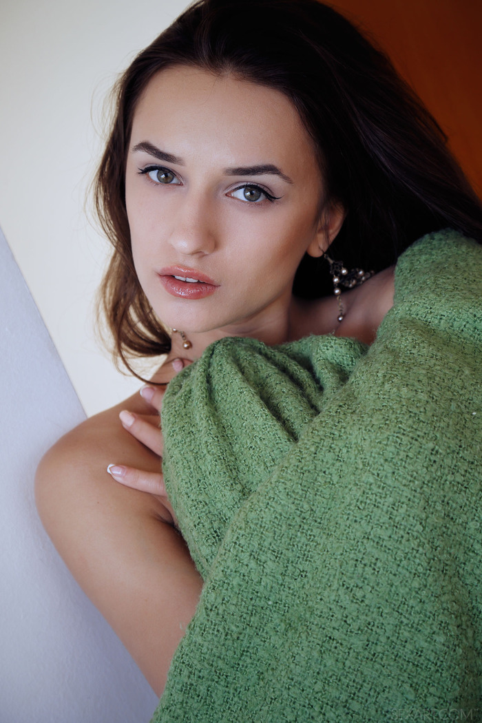 Gorgeous Gloria Sol Masturbates In Her Bedroom