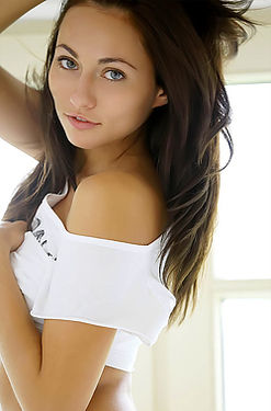 Mila K In Girl In A Room