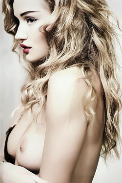 Rosie Huntington - Charming