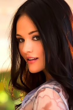 Logan Drae Fingers Her Tight Pussy