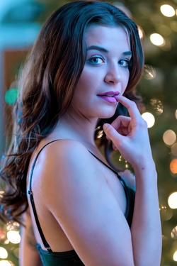 Naughty List | Jade Maris | Nubiles