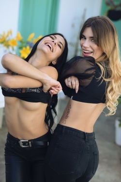 Flashback Abella Danger, Kayla Coyote, Ella Silver, Mila Azul, 